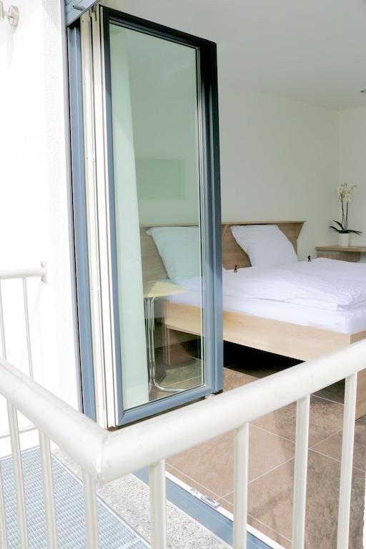 Alte Stadtmauer - Apartment Sinsheim Room photo