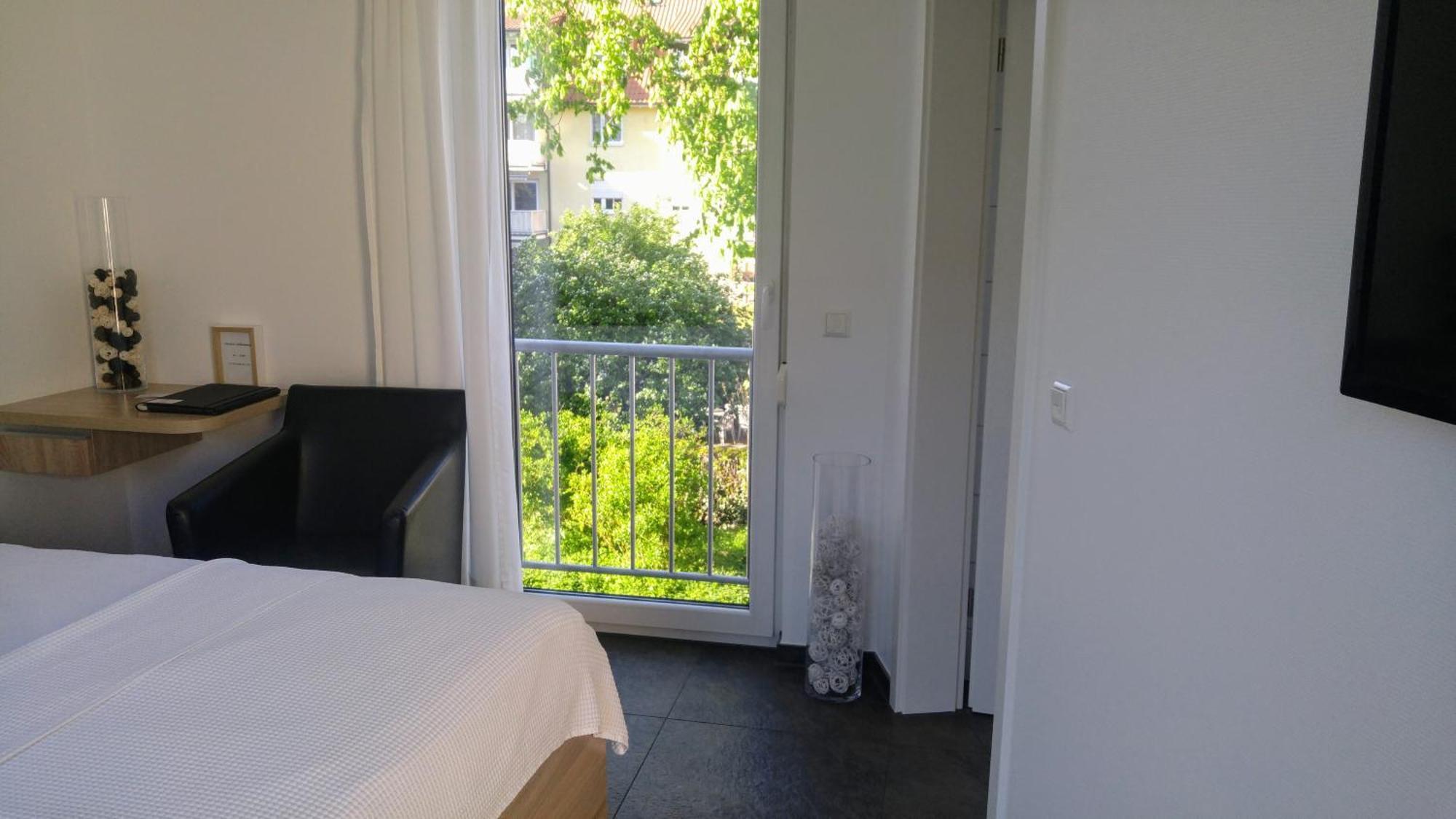 Alte Stadtmauer - Apartment Sinsheim Exterior photo